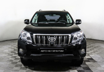Подержанный автомобиль Toyota Land Cruiser Prado 2013 года (2 фото)