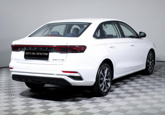 Подержанный автомобиль Geely Emgrand 2023 года (3 фото)