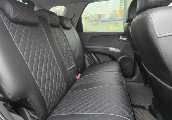 Подержанный автомобиль Kia Sportage 2010 года (11 фото)