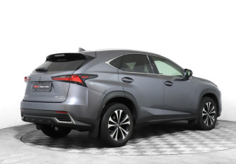 Подержанный автомобиль Lexus NX 2019 года (6 фото)