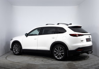 Подержанный автомобиль Mazda CX-9 2020 года (7 фото)