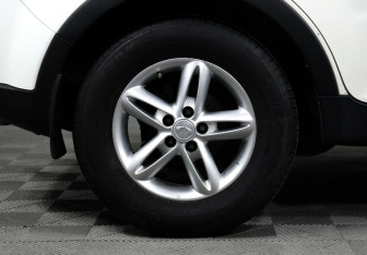 Подержанный автомобиль SsangYong Actyon 2013 года (5 фото)