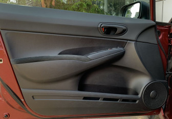 Подержанный автомобиль Honda Civic Sedan 2009 года (11 фото)