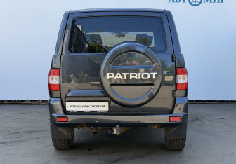 Подержанный автомобиль УАЗ Patriot 2018 года (6 фото)