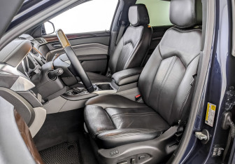 Подержанный автомобиль Cadillac SRX 2011 года (20 фото)