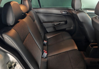 Подержанный автомобиль Opel Astra Wagon 2007 года (10 фото)