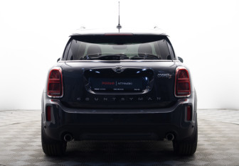 Подержанный автомобиль MINI Countryman 2020 года (4 фото)