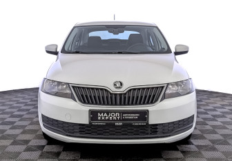 Подержанный автомобиль Skoda Rapid Liftback 2019 года (2 фото)