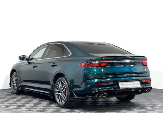 Подержанный автомобиль Geely Preface 2023 года (7 фото)