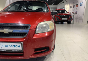 Подержанный автомобиль Chevrolet Aveo Sedan 2008 года (9 фото)