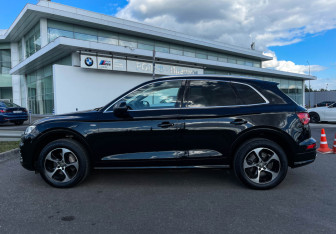 Подержанный автомобиль Audi Q5 2017 года (8 фото)