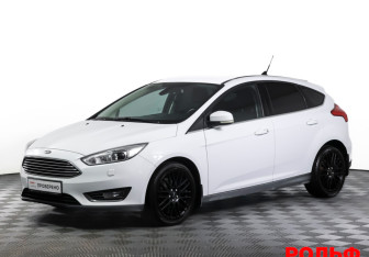 Подержанный автомобиль Ford Focus Hatchback 2017 года (1 фото)