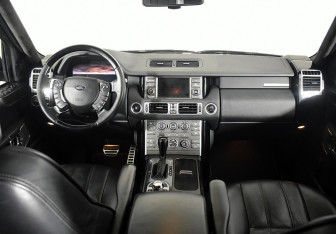 Подержанный автомобиль Land Rover Range Rover 2010 года (51 фото)