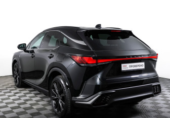 Подержанный автомобиль Lexus RX 2024 года (7 фото)