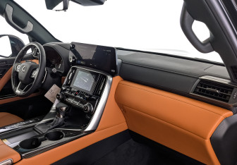 Новый Lexus LX 2025 (9 фото)