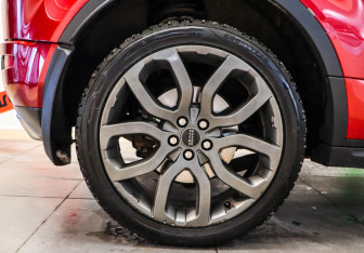 Подержанный автомобиль Land Rover Range Rover Evoque 2017 года (28 фото)