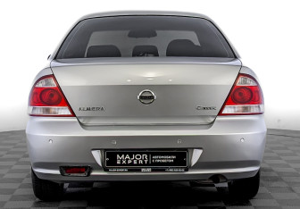 Подержанный автомобиль Nissan Almera Classic 2009 года (6 фото)