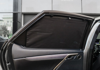 Подержанный автомобиль Lexus RX 2019 года (11 фото)