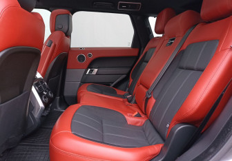 Подержанный автомобиль Land Rover Range Rover Sport 2019 года (12 фото)