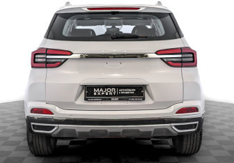 Подержанный автомобиль Chery Tiggo 4 2022 года (6 фото)