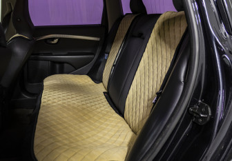 Подержанный автомобиль Volvo XC70 2010 года (13 фото)