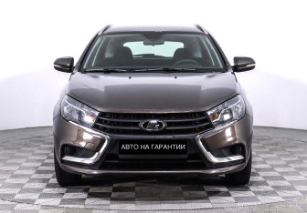 Подержанный автомобиль LADA (ВАЗ) Vesta Wagon 2021 года (2 фото)