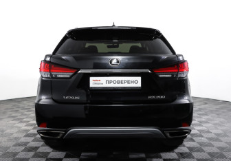 Подержанный автомобиль Lexus RX 2020 года (6 фото)