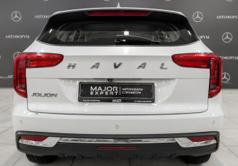 Подержанный автомобиль Haval Jolion 2022 года (6 фото)