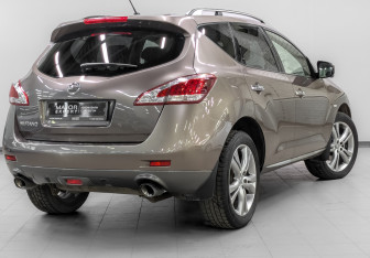 Подержанный автомобиль Nissan Murano Suv 2013 года (5 фото)