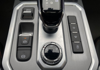 Подержанный автомобиль JAC T9 2024 года (19 фото)