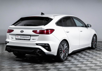 Подержанный автомобиль Kia K3 Hatchback 2021 года (5 фото)