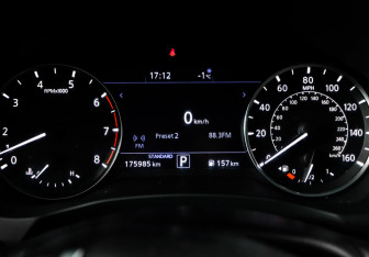 Подержанный автомобиль Infiniti QX50 2018 года (11 фото)