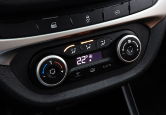 Подержанный автомобиль LADA (ВАЗ) Vesta Wagon 2019 года (14 фото)