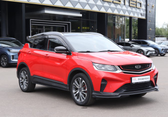 Подержанный автомобиль Geely Coolray 2020 года (3 фото)