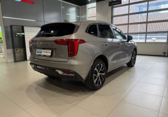 Подержанный автомобиль Haval Jolion 2021 года (4 фото)