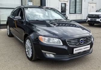 Подержанный автомобиль Volvo S80 2014 года (3 фото)