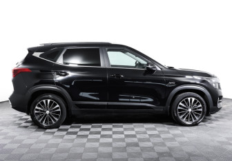 Подержанный автомобиль Kia Seltos 2020 года (4 фото)