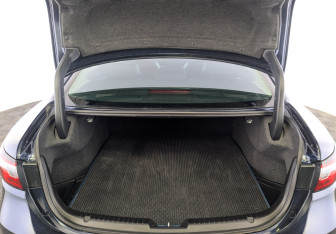 Подержанный автомобиль Mazda 6 Sedan 2019 года (10 фото)