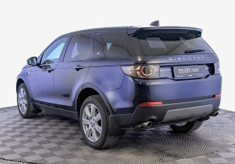 Подержанный автомобиль Land Rover Discovery Sport 2017 года (7 фото)
