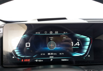 Подержанный автомобиль Exeed VX 2023 года (12 фото)