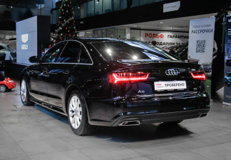 Подержанный автомобиль Audi A6 Sedan 2018 года (6 фото)