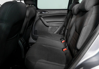 Подержанный автомобиль Skoda Yeti 2012 года (11 фото)