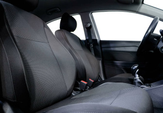 Подержанный автомобиль Hyundai Solaris Sedan 2018 года (5 фото)