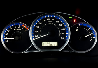 Подержанный автомобиль Subaru Forester Suv 2011 года (13 фото)