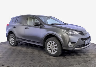 Подержанный автомобиль Toyota RAV4 2013 года (3 фото)