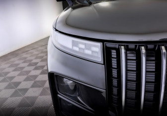 Подержанный автомобиль Jaecoo J7 2023 года (17 фото)