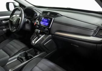 Подержанный автомобиль Honda CR-V 2019 года (9 фото)
