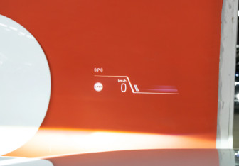 Подержанный автомобиль BMW X2 2024 года (27 фото)