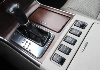 Подержанный автомобиль Infiniti M Sedan 2008 года (15 фото)