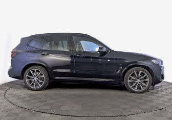 Подержанный автомобиль BMW X3 2024 года (4 фото)